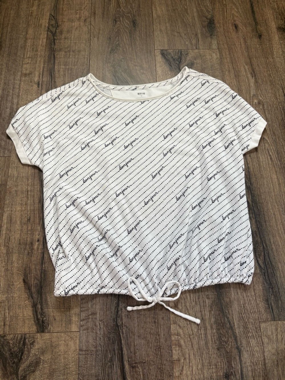 Anthropologie White “bonjour” Print Short Sleeve Tie-Hem Top with loose neckline